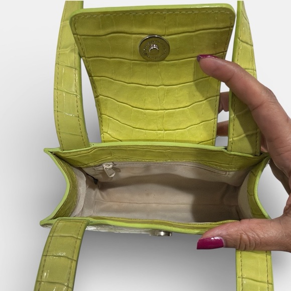 Guess Y2K Croc-Embossed Faux Bag - Picture 2 of 4